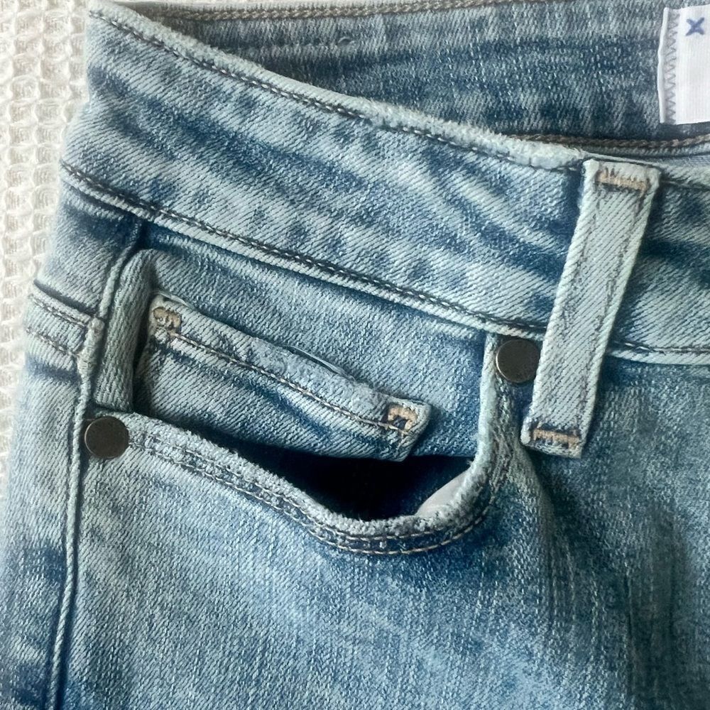 PAIGE Women's Hoxton Straight Light Wash Fray Hem Ankle Jeans Size 24 - Picture 8 of 14